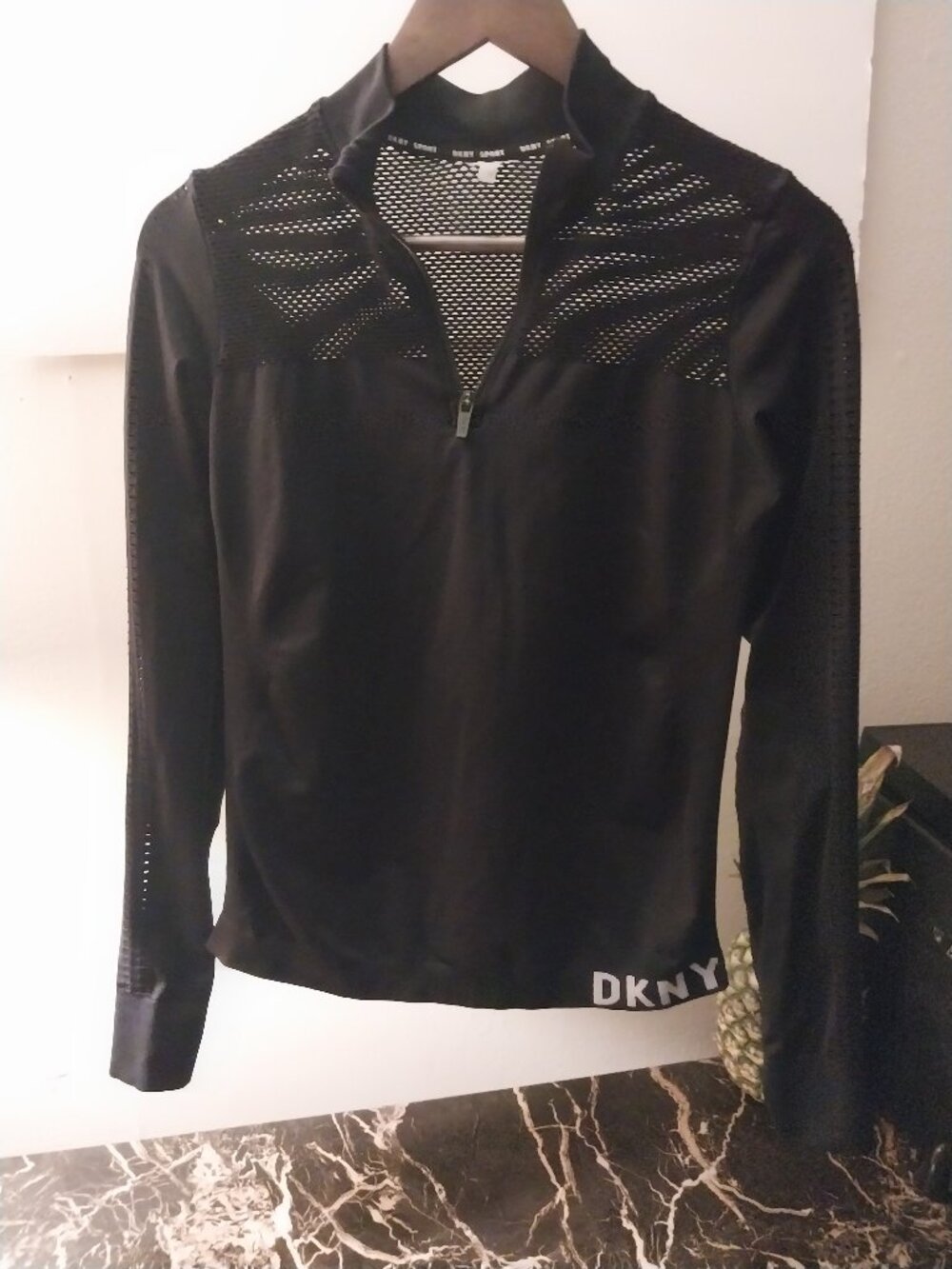 DKNY Sports Top